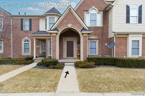 $271,000 | 1560 West Lakeview Lane, Canton, MI 48187