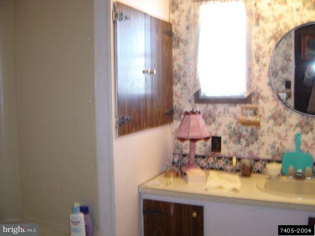 238 Berwick Road Abbottstown, PA 17301 - Photo 7 of 8 Gallery Image 7