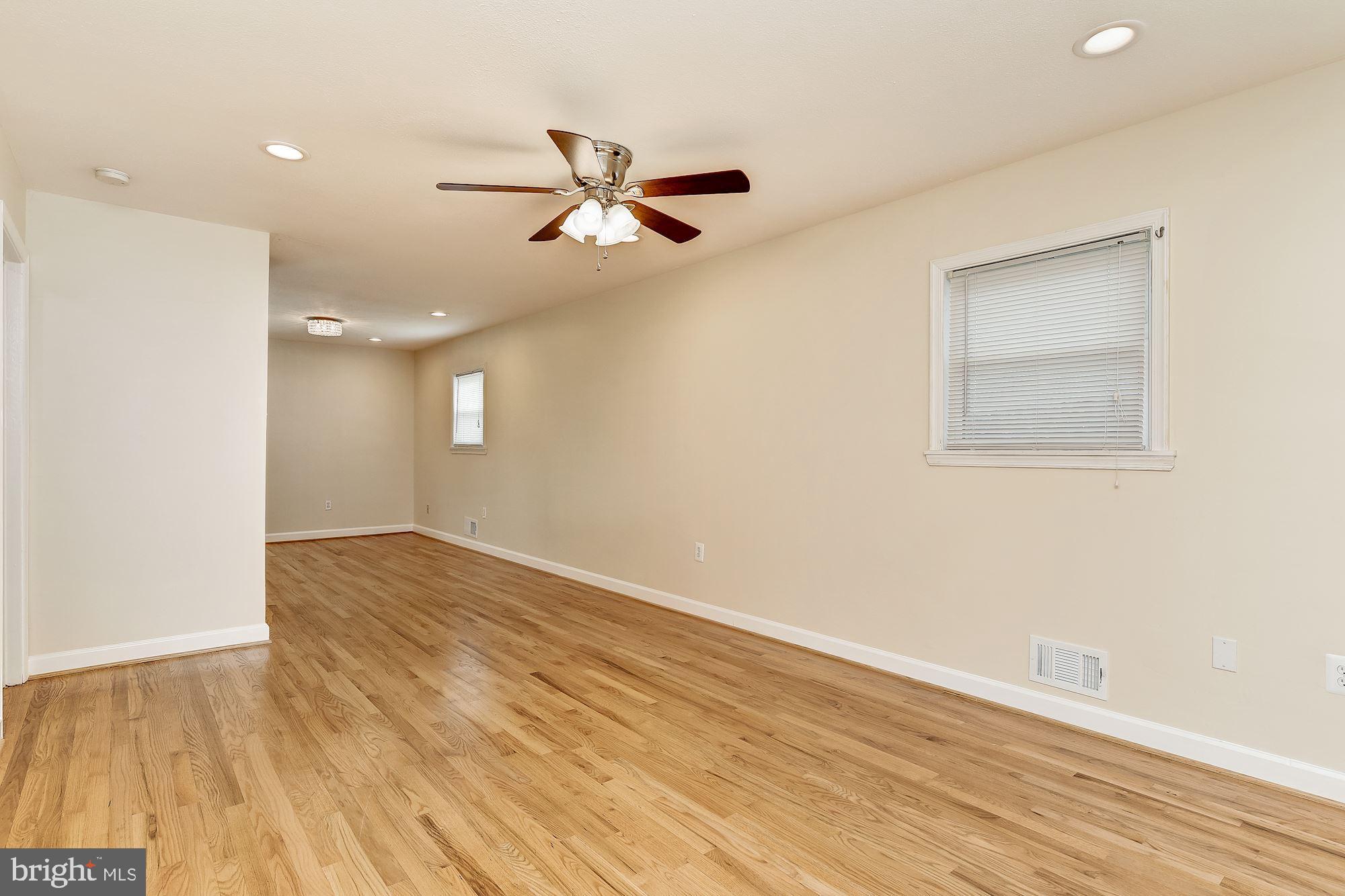 209 Suter Road Catonsville, MD 21228 - Photo 2 of 34 Dining Room