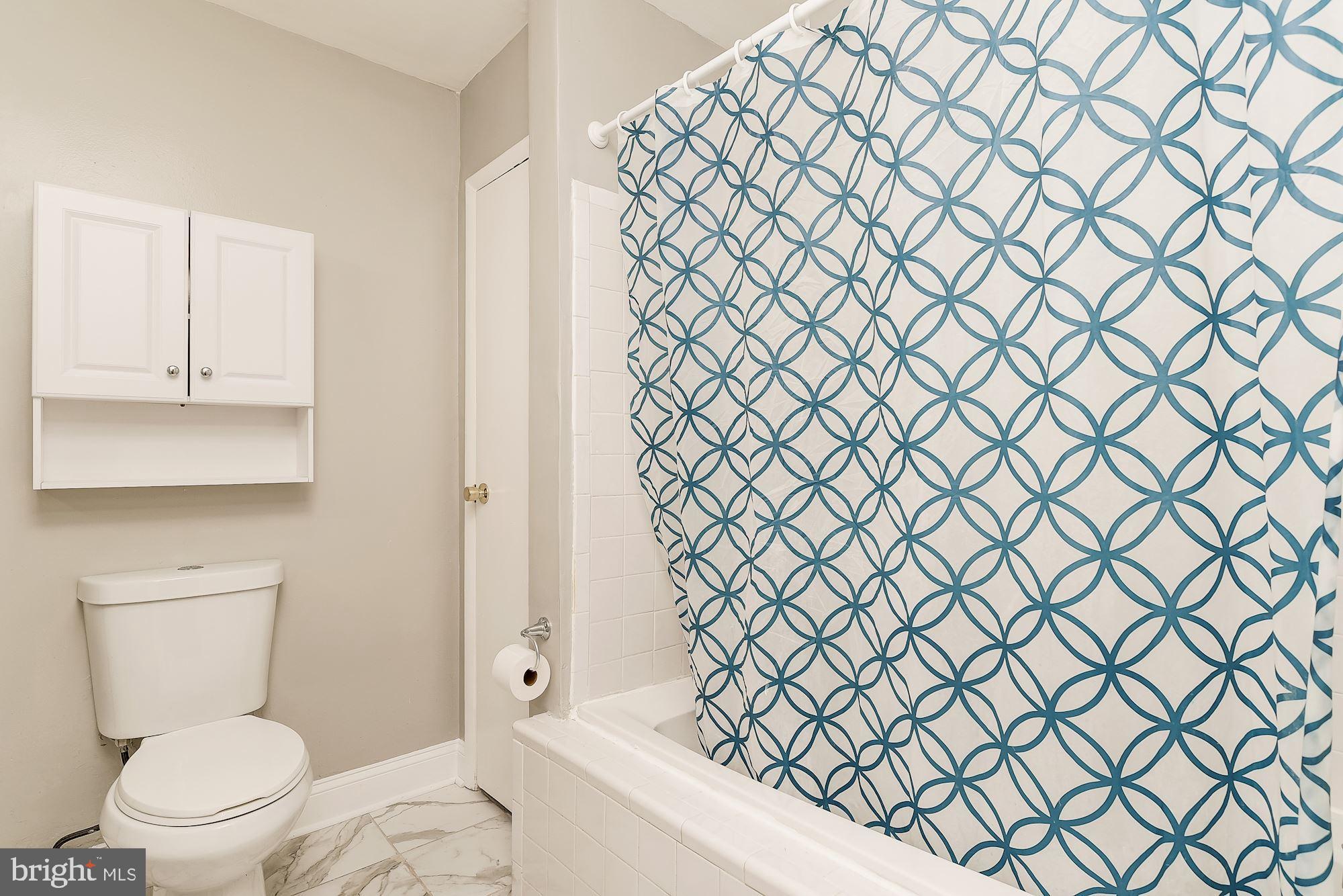 209 Suter Road Catonsville, MD 21228 - Photo 17 of 34 Master Suite Bath