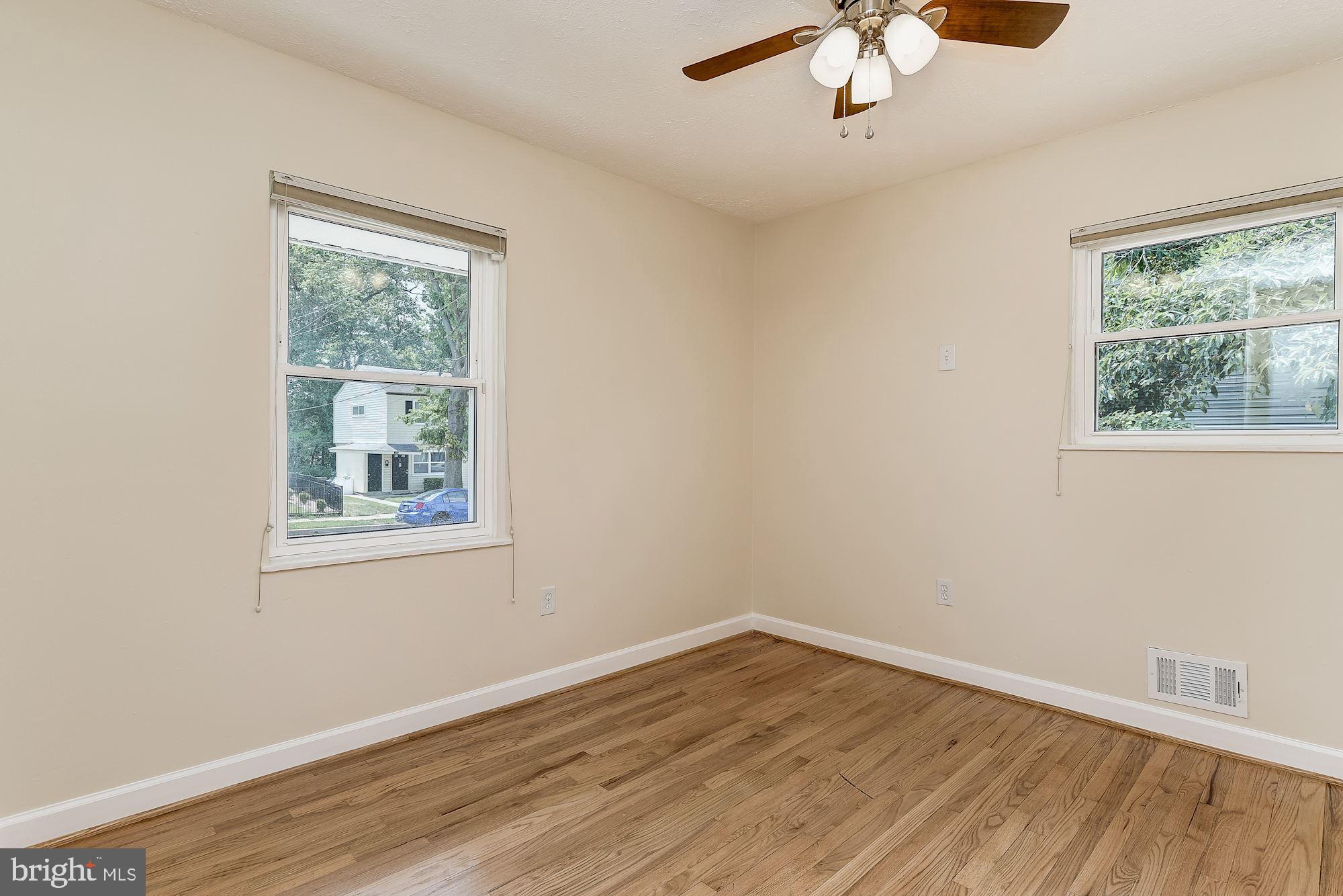 209 Suter Road Catonsville, MD 21228 - Photo 19 of 34 Bedroom