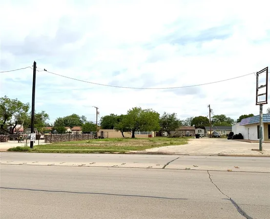 $25,000 | 5226 South 7th Street, Abilene, TX 79605