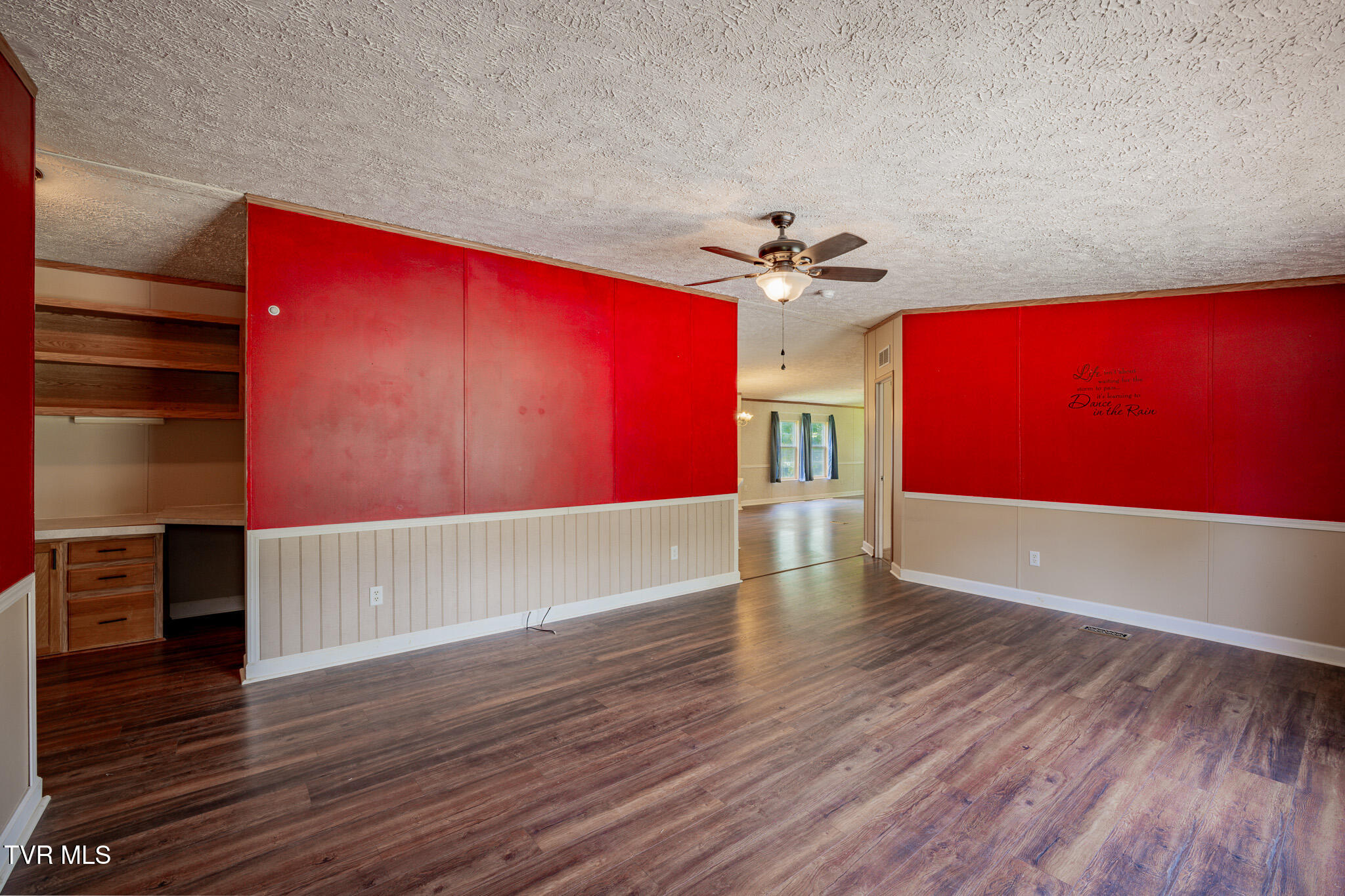 4035 Ridge Road Kingsport, TN 37660 - Photo 2 of 35 1R9A8621-HDR