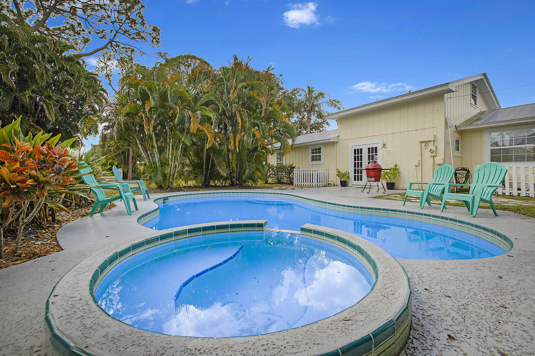 1017 Southwest Spruce Street Palm City, FL 34990 - Photo 15 of 17 1017 SW Spruce St -28