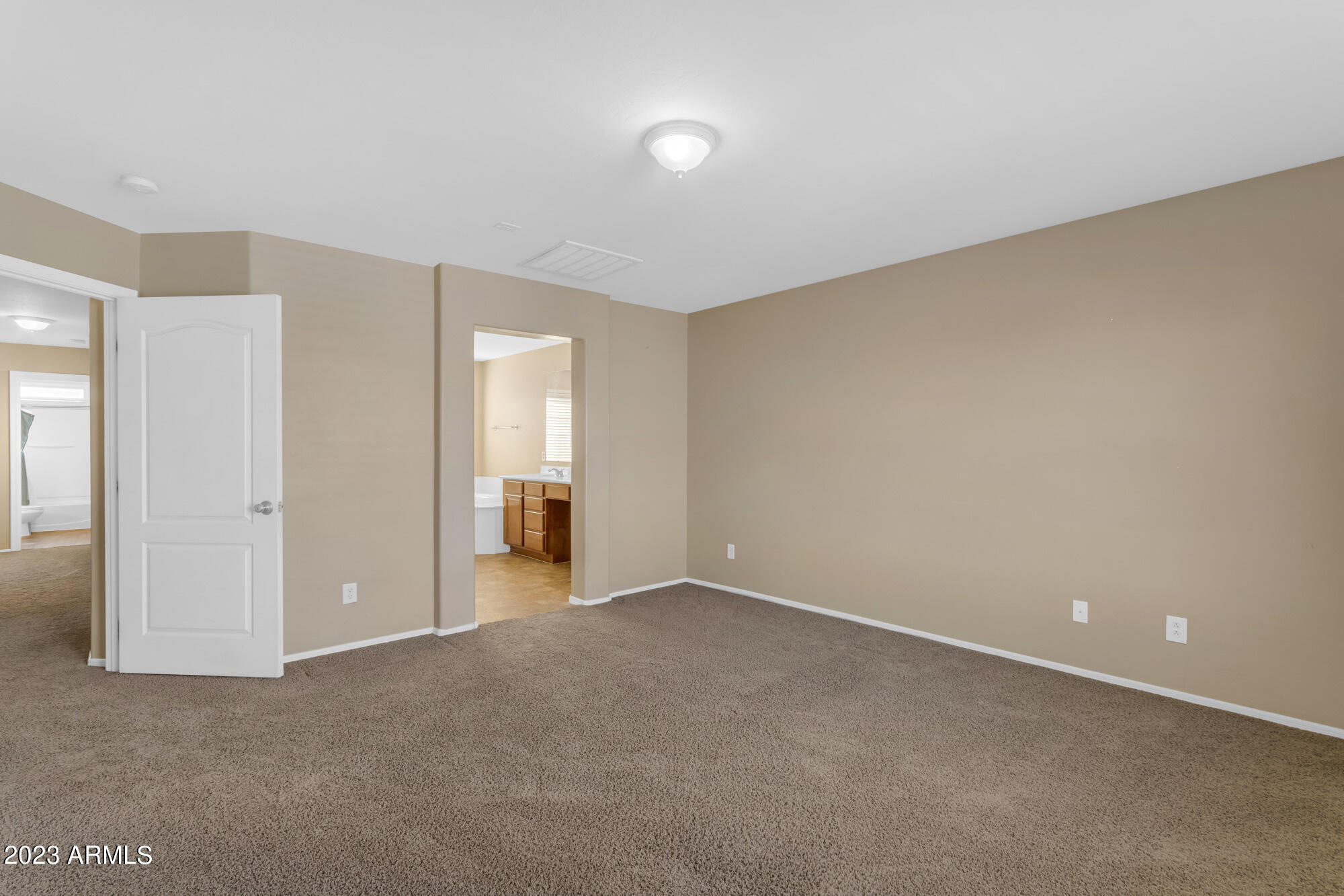 2350 East Pecan Road Phoenix, AZ 85040 - Photo 19 of 36 054_JillLee_pecan_2350 E Pecan Rd