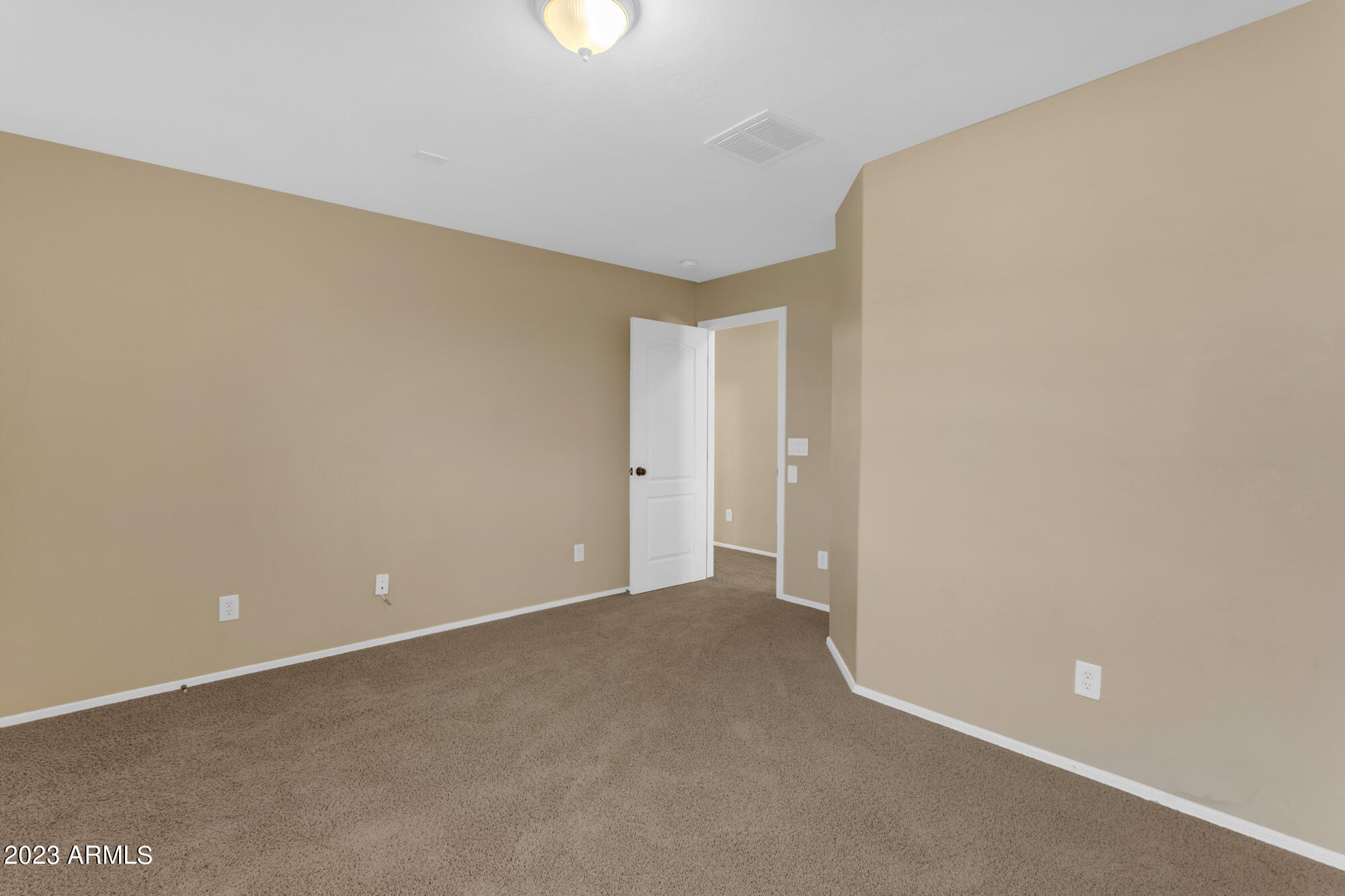 2350 East Pecan Road Phoenix, AZ 85040 - Photo 24 of 36 033_JillLee_pecan_2350 E Pecan Rd