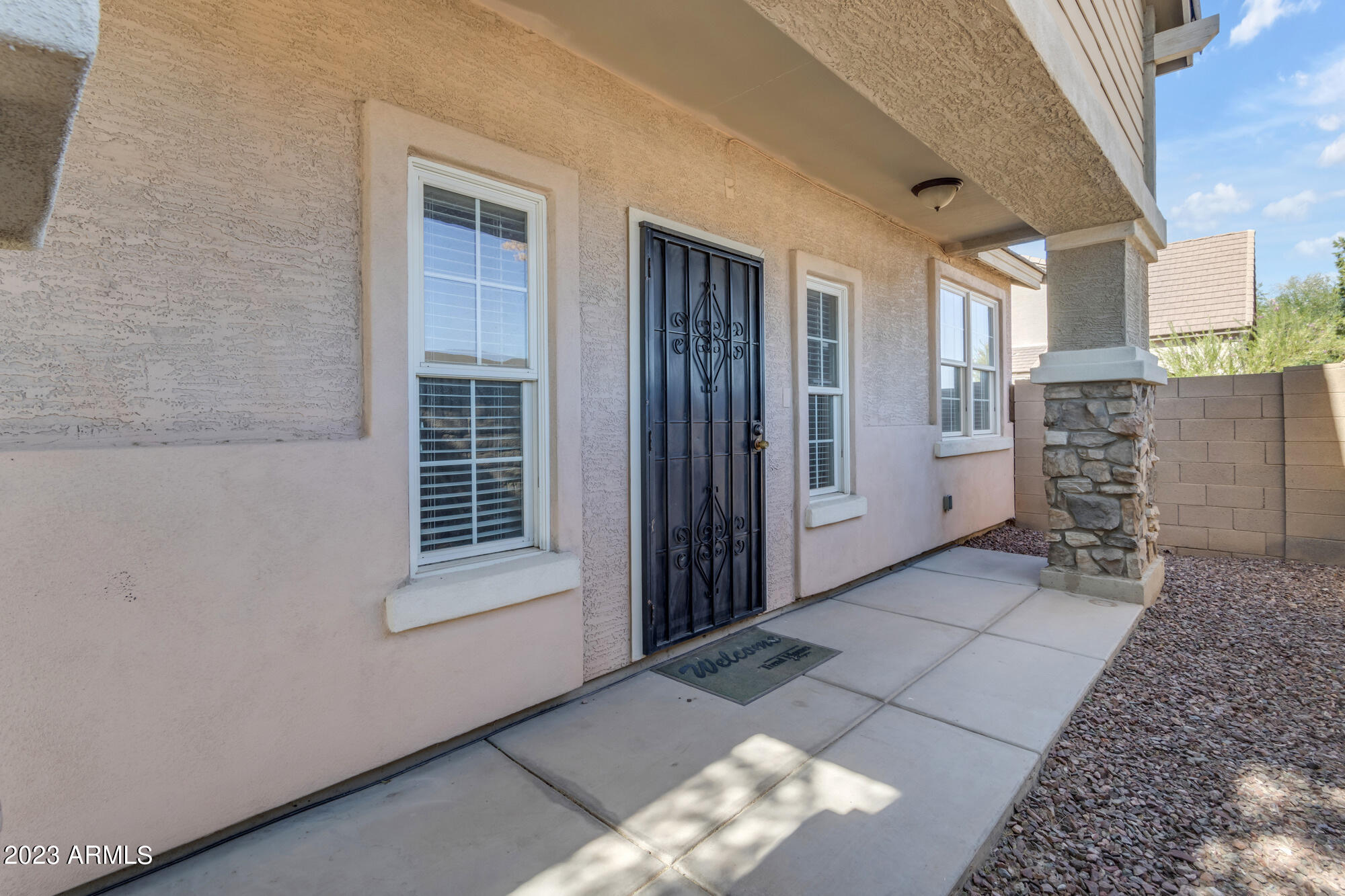 2350 East Pecan Road Phoenix, AZ 85040 - Photo 4 of 36 099_JillLee_pecan_2350 E Pecan Rd