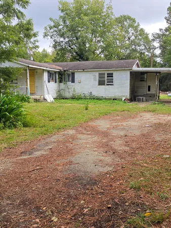 $82,500 | 613 State Rd S-38-1439, Holly Hill, SC 29059