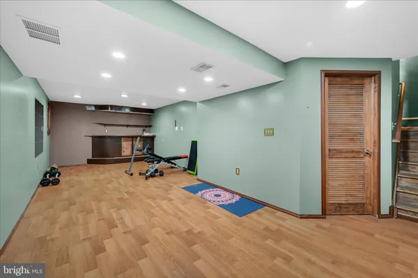 $305,000 | 1054 Alexander Drive, Temple, PA 19560