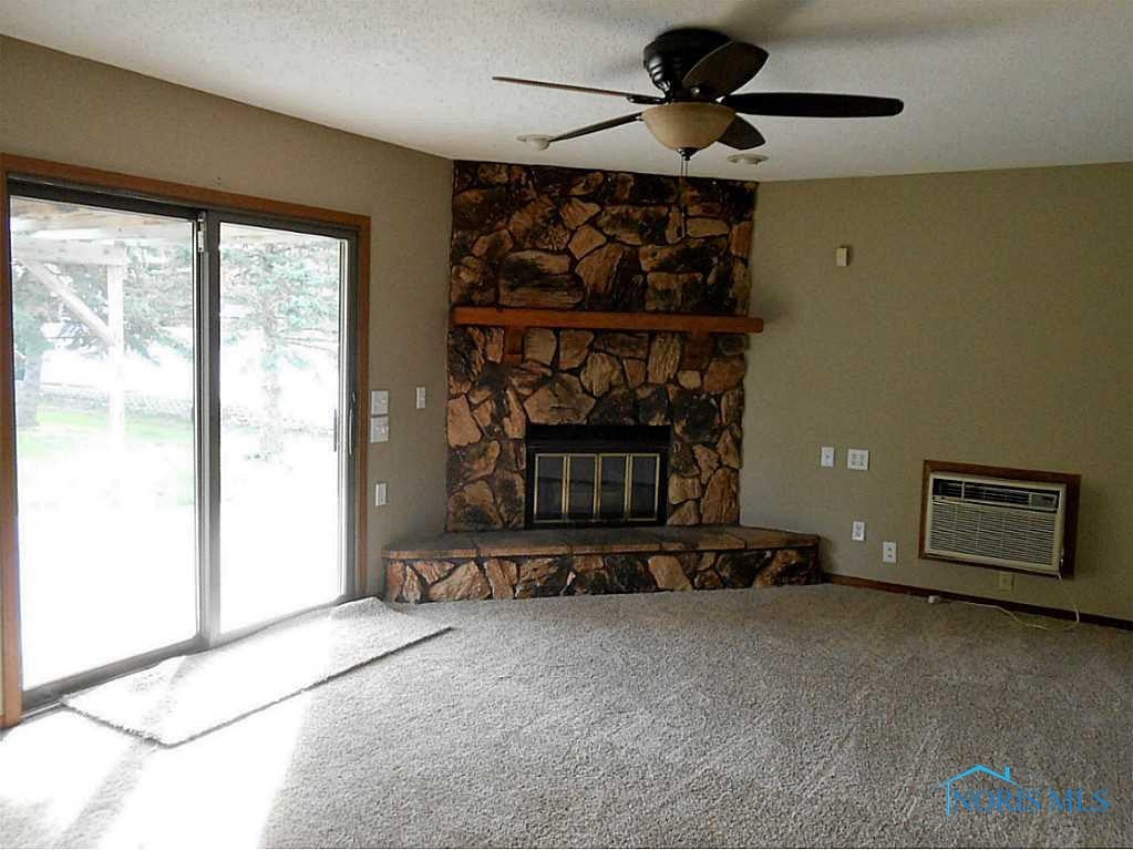 1233 South Wynn Road Oregon, OH 43616 - Photo 4 of 16 Gallery Image 4