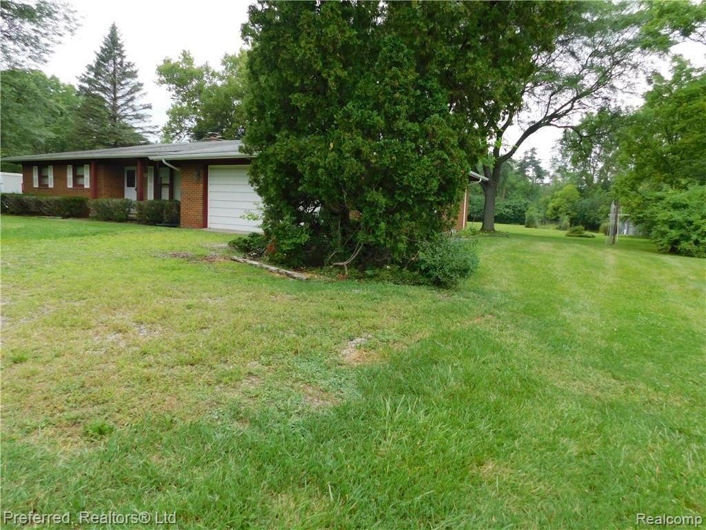 25408 Farmbrook Road Southfield, MI 48034 - Photo 4 of 74 DSCN0240.JPG