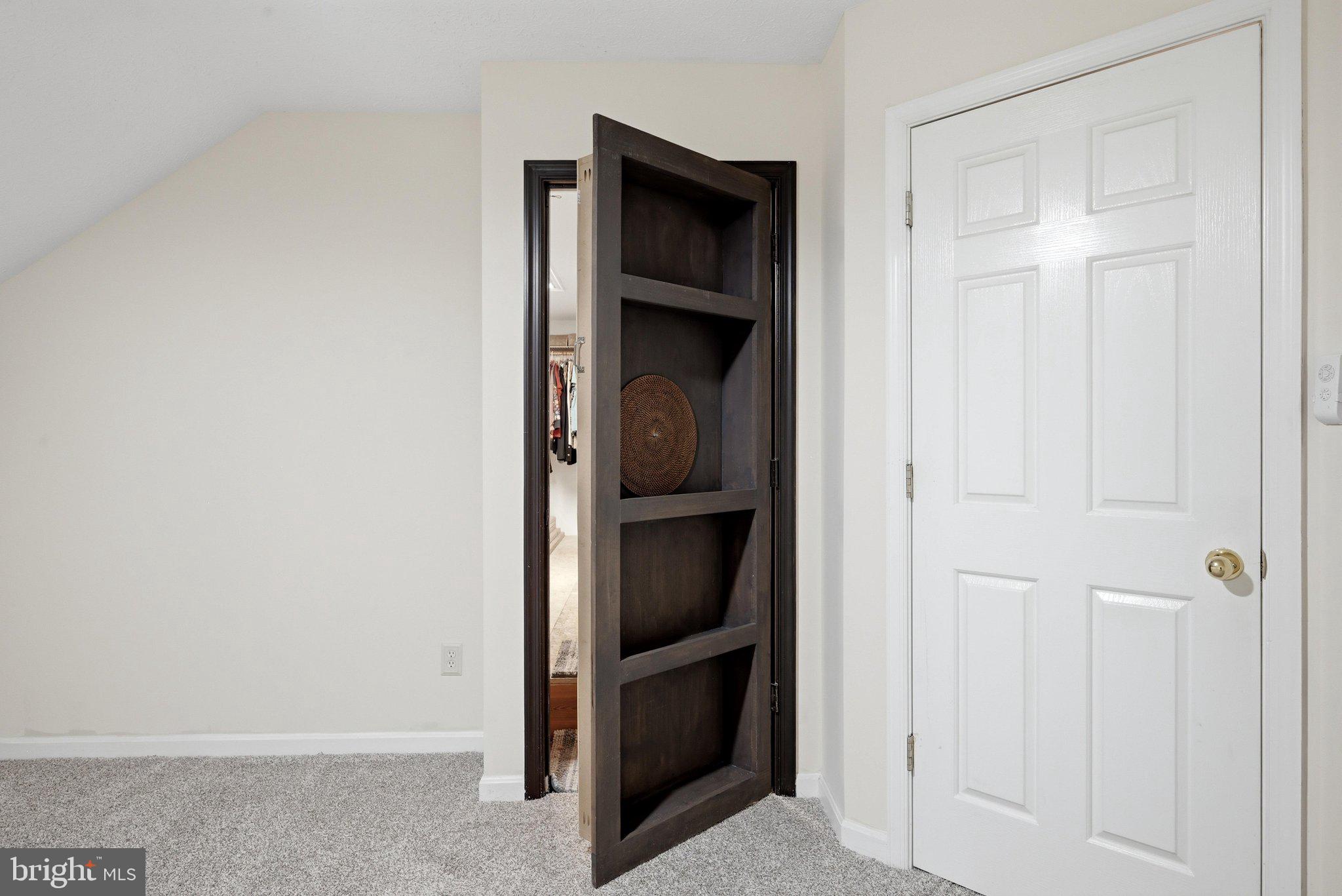 297 Huntersridge Road Winchester, VA 22602 - Photo 69 of 105 Door to Loft