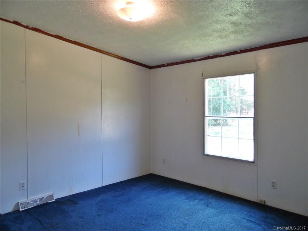 1119 Pleasant Grove Road Chester, SC 29706 - Photo 5 of 15 Gallery Image 5