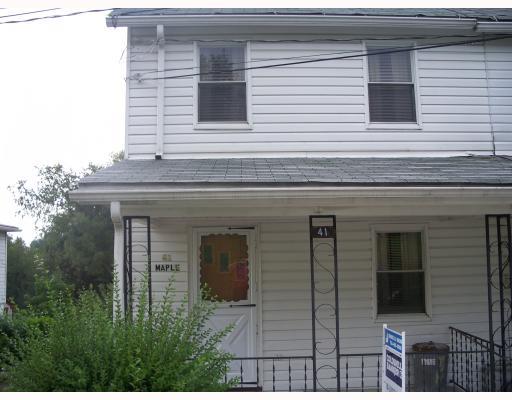 41 Maple Street Ellsworth, PA 15360 - Photo 2 of 5 Exterior Front.