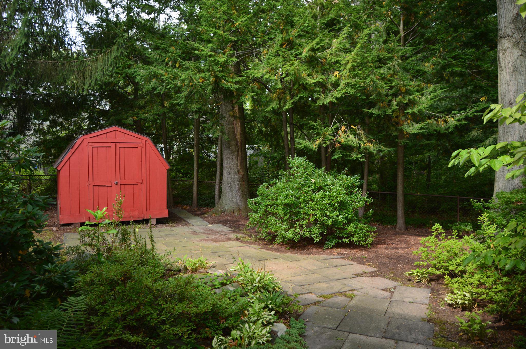 7 Hillside Road Greenbelt, MD 20770 - Photo 2 of 30 Interior (General)
