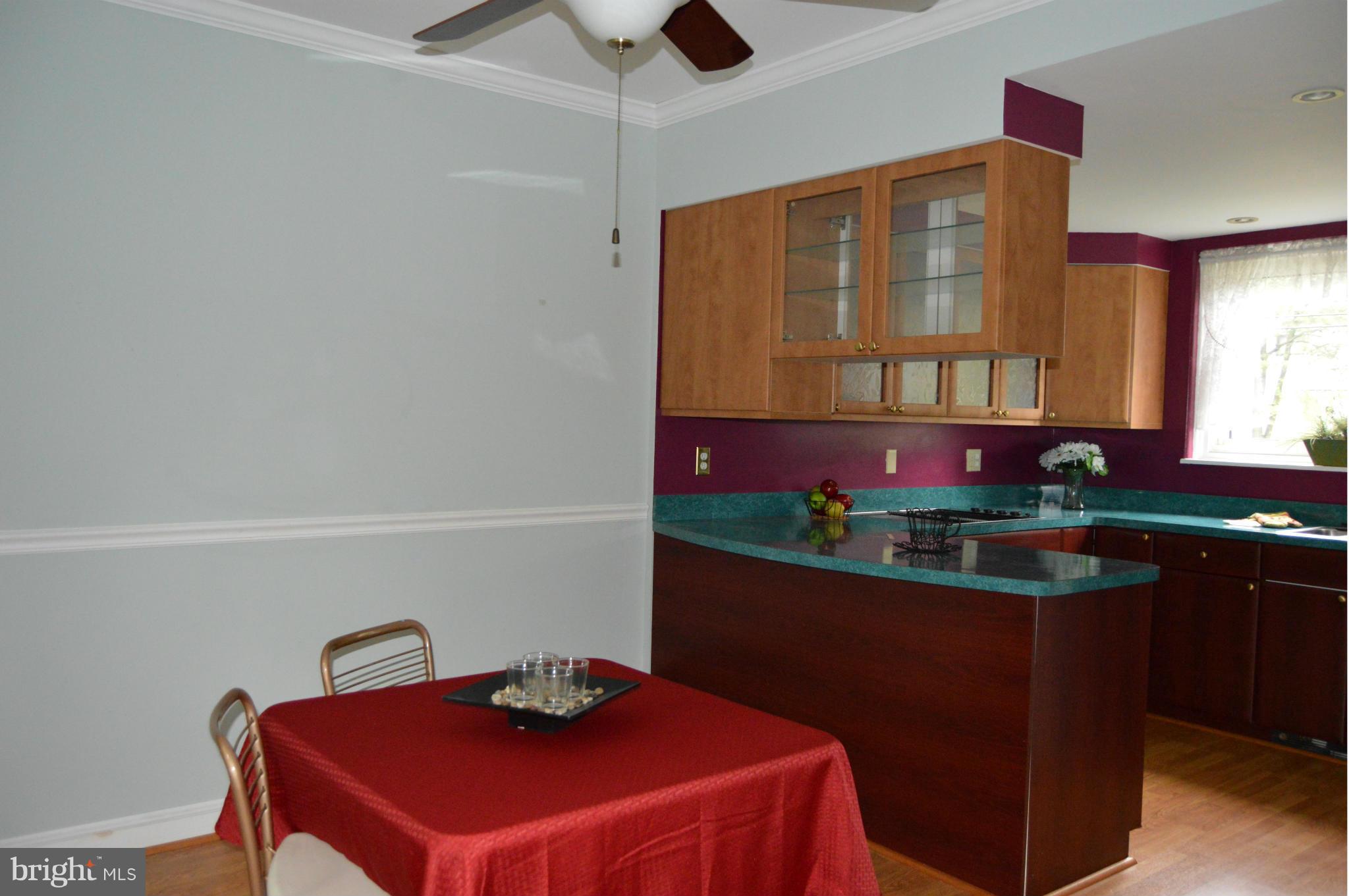7 Hillside Road Greenbelt, MD 20770 - Photo 5 of 30 Dining Room