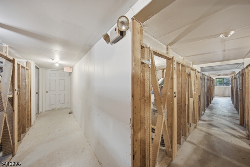 609 Mark Twain Way Mahwah, NJ 07430 - Photo 25 of 40 a view of entryway with wooden floor