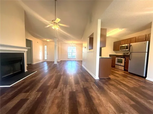 $2,000 | 164 Paces Overlook Trace, Dallas, GA 30157