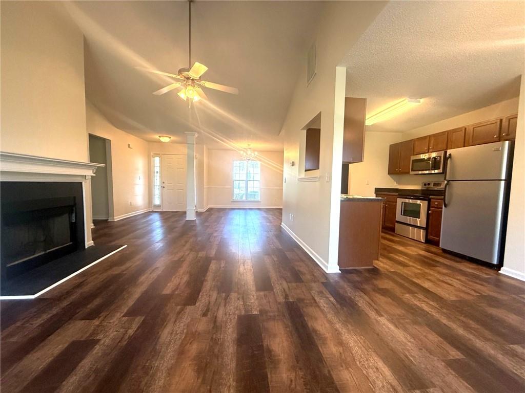 164 Paces Overlook Trace Dallas, GA 30157 - Photo 2 of 15