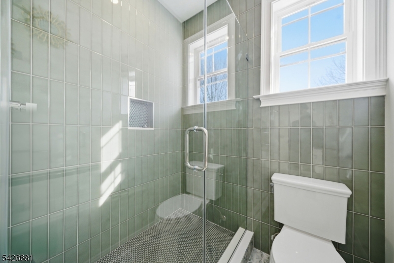 28 Irving Street Montclair, NJ 07042 - Photo 14 of 32