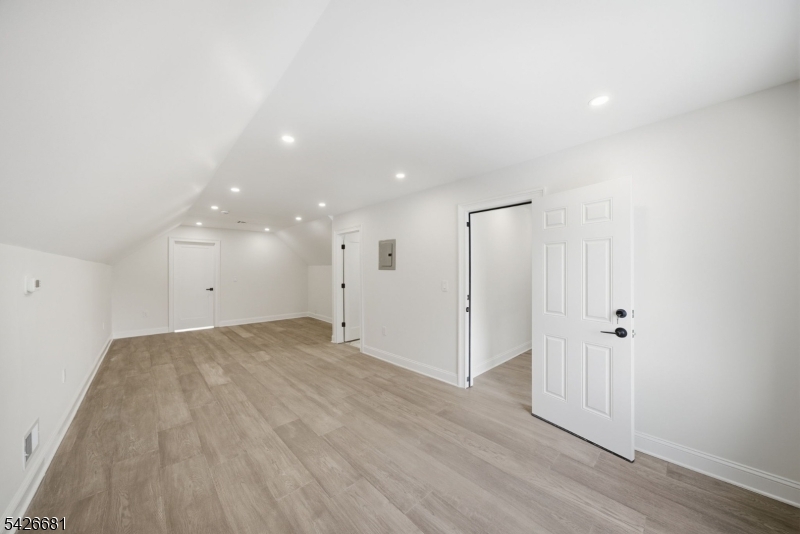 28 Irving Street Montclair, NJ 07042 - Photo 20 of 32