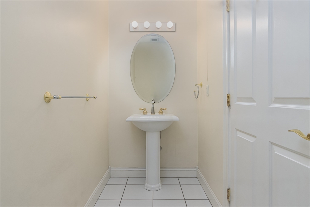 1302 Albion Road, Unit 1302 Bedford, MA 01730 - Photo 26 of 35 Gallery Image 26