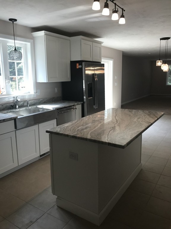 115 East County Road Rutland, MA 01543 - Photo 3 of 23