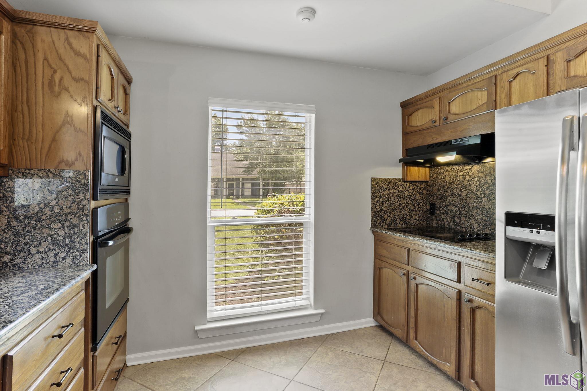 5364 Rivermeadow Drive Baton Rouge, LA 70820 - Photo 9 of 27