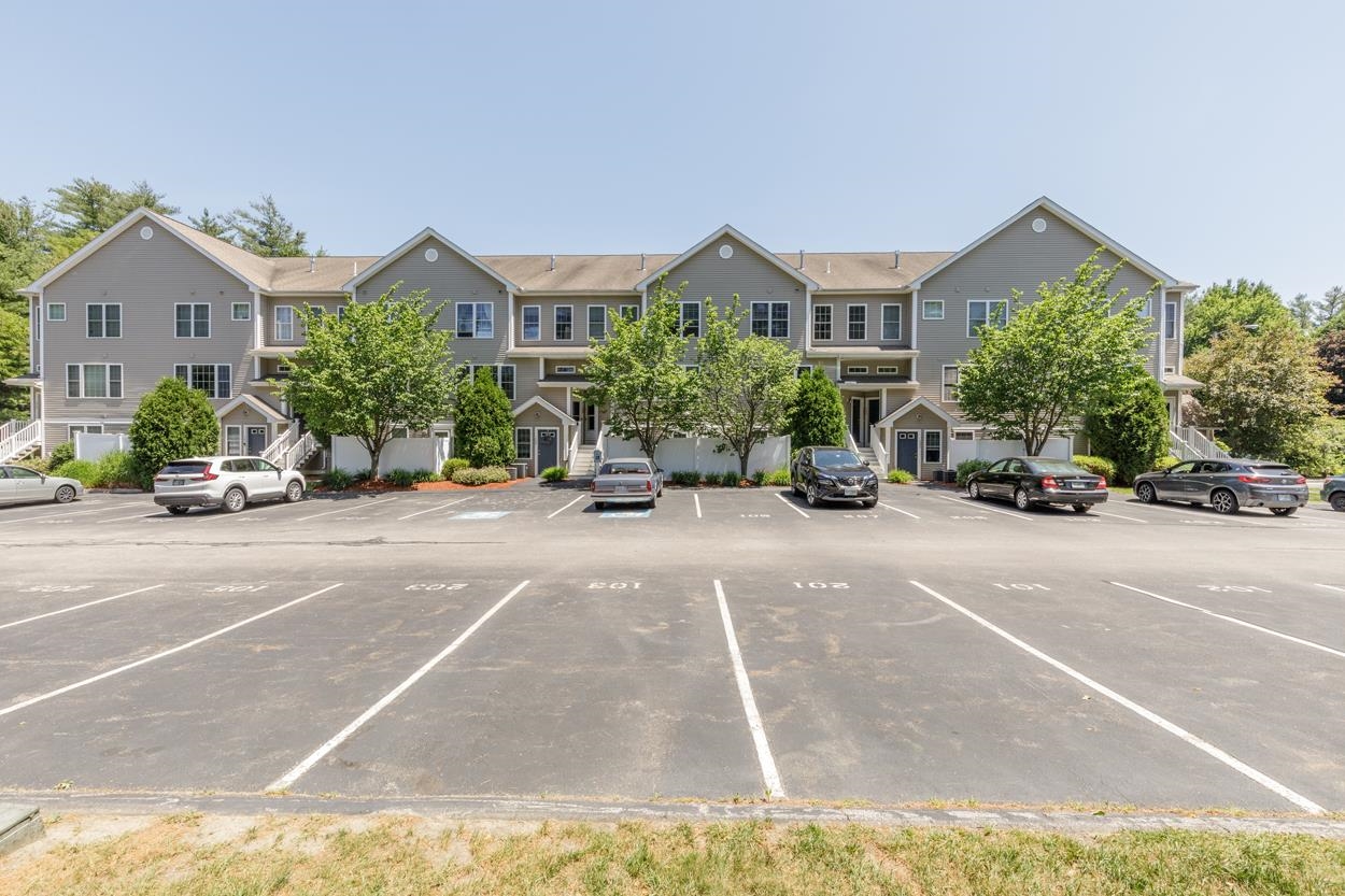 1 Maple Ridge Drive, Unit 101 Merrimack, NH 03054 - Photo 34 of 38