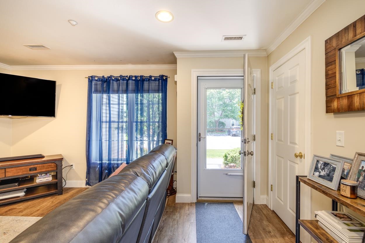 1 Maple Ridge Drive, Unit 101 Merrimack, NH 03054 - Photo 37 of 38