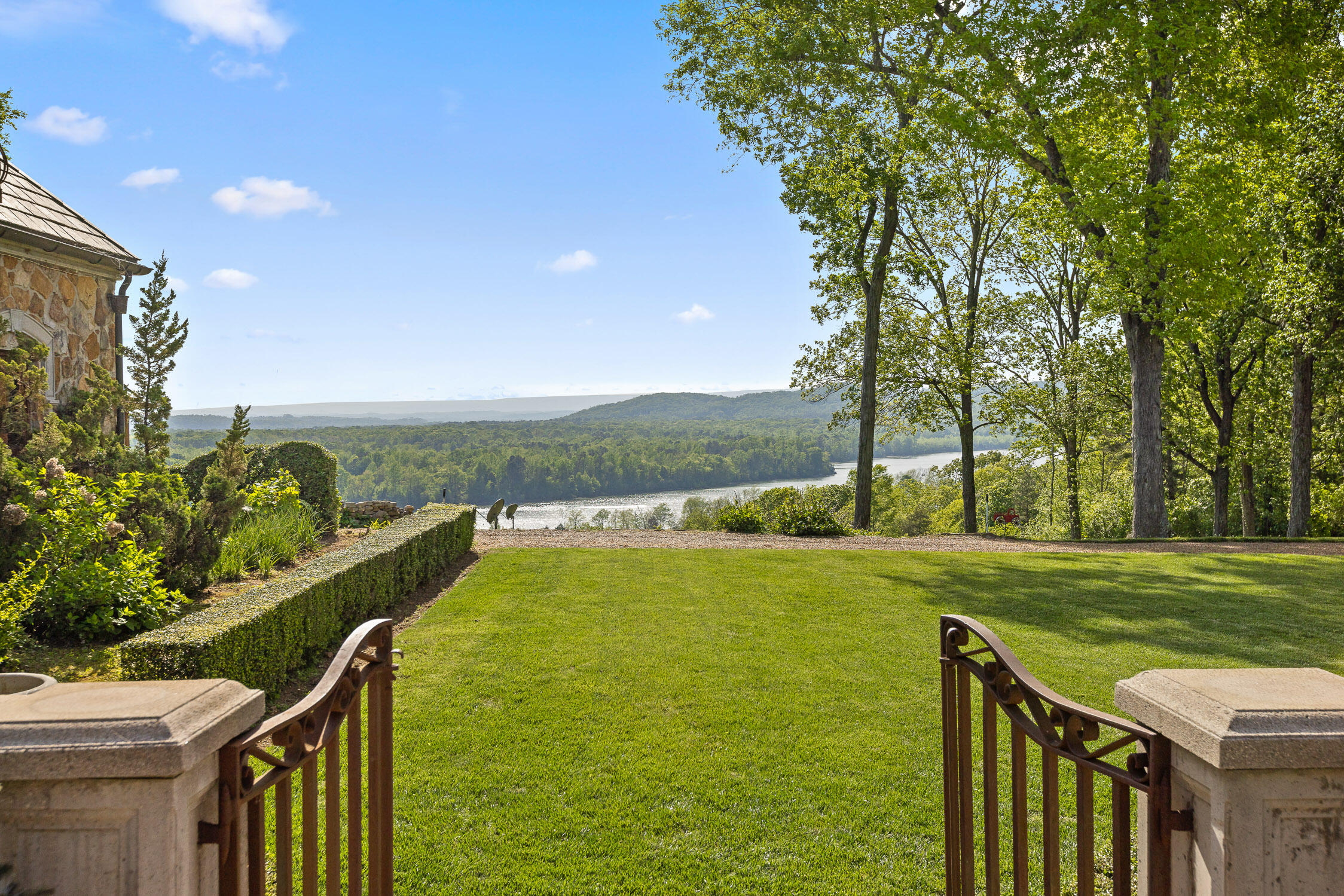 301 Espalier Drive Decatur, TN 37322 - Photo 82 of 109 Espalier-126