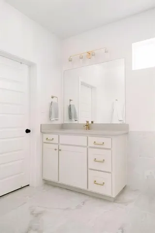 $749,000 | 841 Meadowbend Loop South, Grapevine, TX 76051