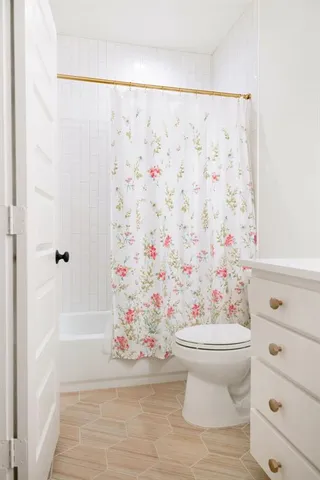 $749,000 | 841 Meadowbend Loop South, Grapevine, TX 76051