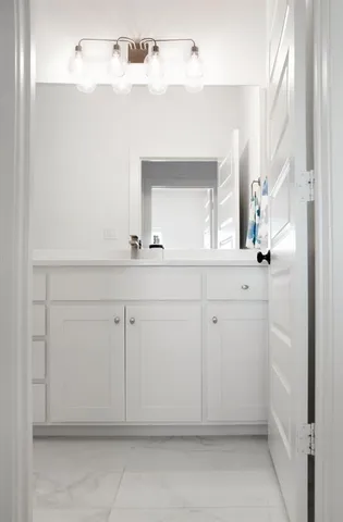 $749,000 | 841 Meadowbend Loop South, Grapevine, TX 76051