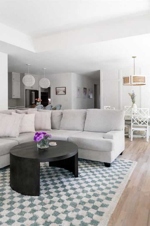 841 Meadowbend Loop South Grapevine, TX 76051 - Photo 3 of 20 a living room with furniture and a couch