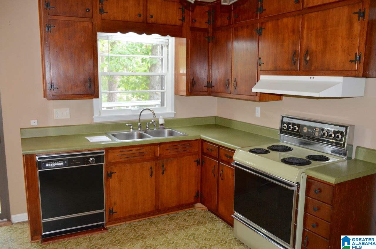 1513 3rd Street Northwest Birmingham, AL 35215 - Photo 5 of 17