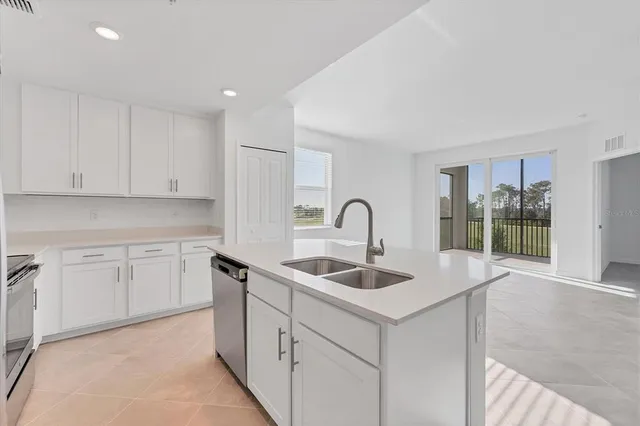 $389,000 | 12240 Wellen Golf Street, Unit 201, Venice, FL 34293