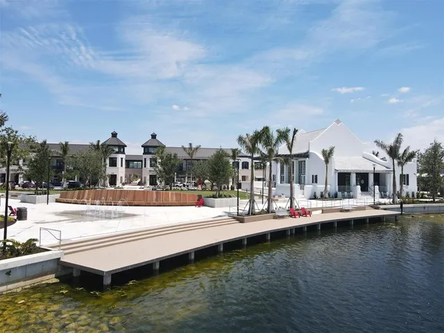 $389,000 | 12240 Wellen Golf Street, Unit 201, Venice, FL 34293