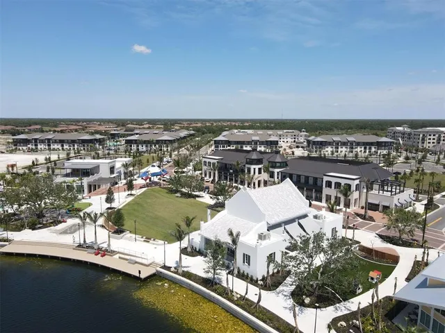 $389,000 | 12240 Wellen Golf Street, Unit 201, Venice, FL 34293