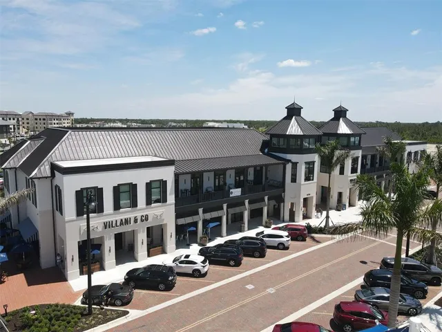 $389,000 | 12240 Wellen Golf Street, Unit 201, Venice, FL 34293