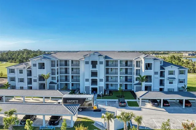 $389,000 | 12240 Wellen Golf Street, Unit 201, Venice, FL 34293