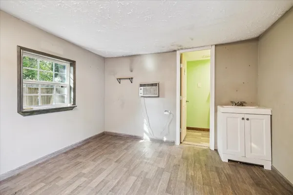 $1,995 | 5923 Pine Needle Lane, Pasadena, TX 77505