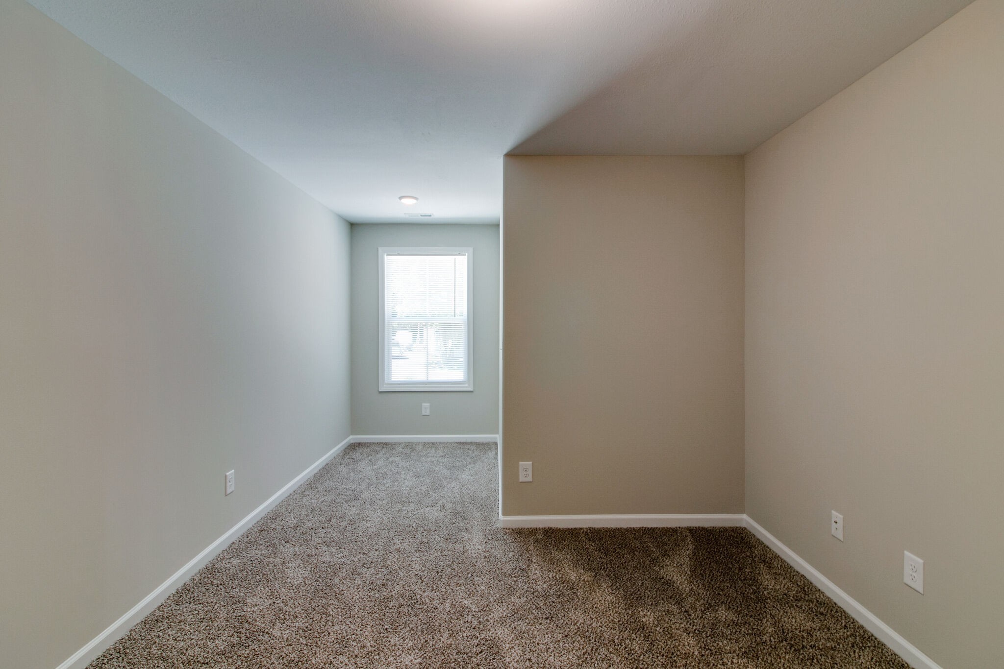 947 Center Road, Unit B Clarksville, TN 37042 - Photo 17 of 24 an empty room with a empty space and window