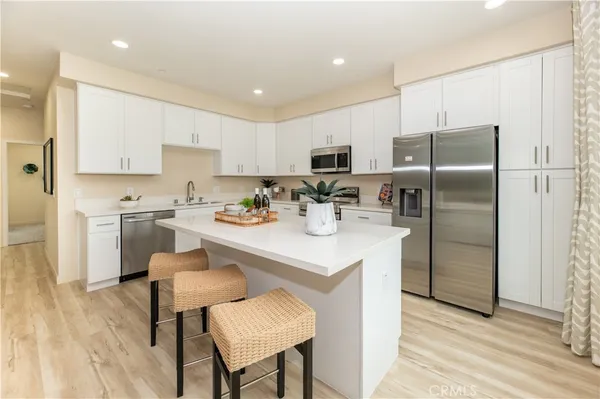 $569,990 | 8185 Amerena Way, Fontana, CA 92335