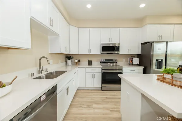 $569,990 | 8185 Amerena Way, Fontana, CA 92335