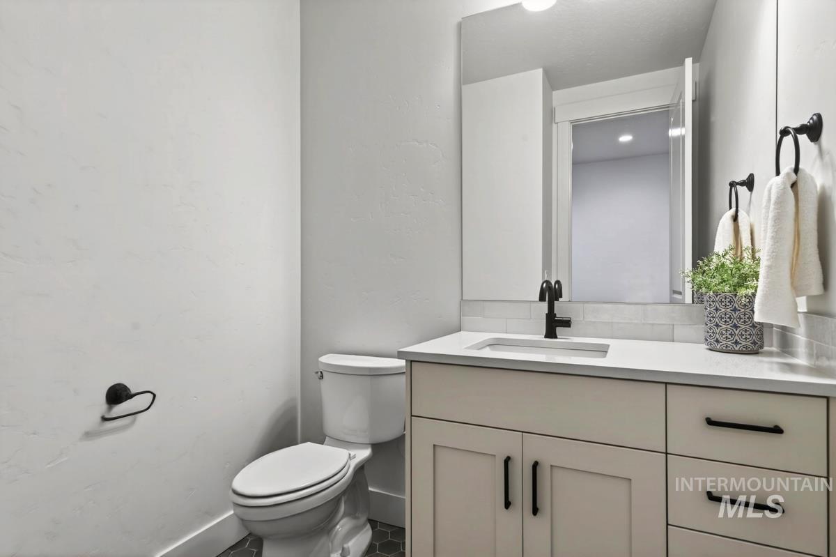 6807 South Messner Way Meridian, ID 83642 - Photo 29 of 32