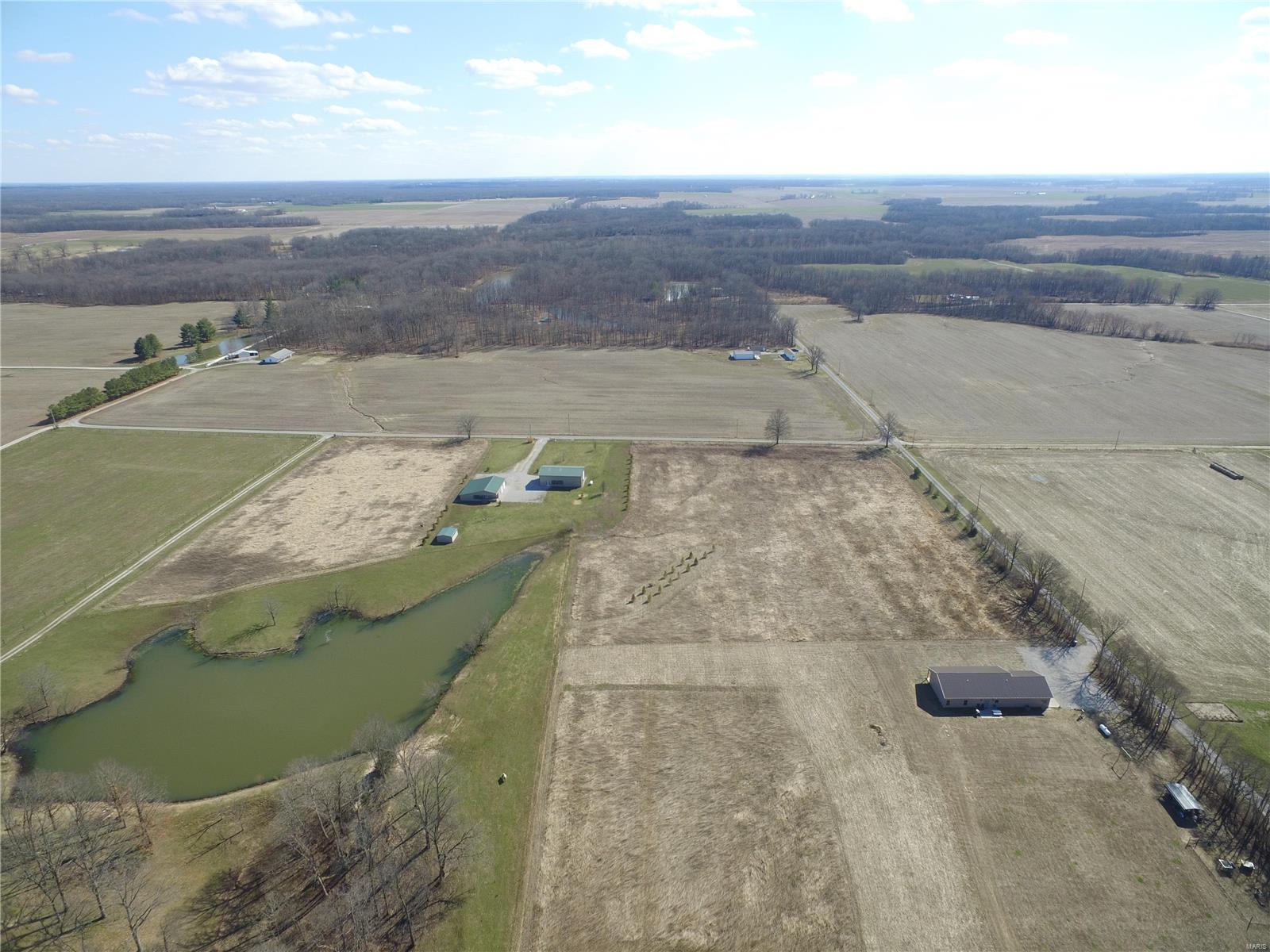1743 Hydrangea Road Coulterville, IL 62237 - Photo 6 of 7