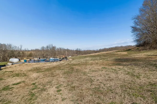 $549,900 | 389 Trace Creek Road, Red Boiling Springs, TN 37150