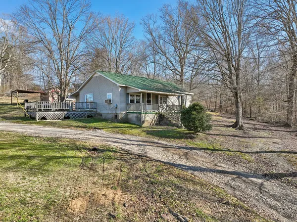 $549,900 | 389 Trace Creek Road, Red Boiling Springs, TN 37150