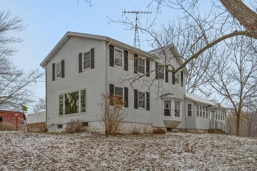 8259 Hagar Shore Road Watervliet, MI 49098 - Photo 17 of 17 17_8259HagarShoresRd_300_FrontView_LowRe